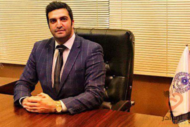 وکیل پایه یک دادگستری 