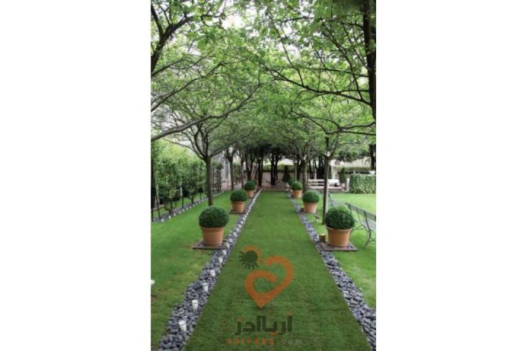 ایجادفضای سبزودلنشین برای ویلا وحیاط شما گل کاری وهرس سم پاشی