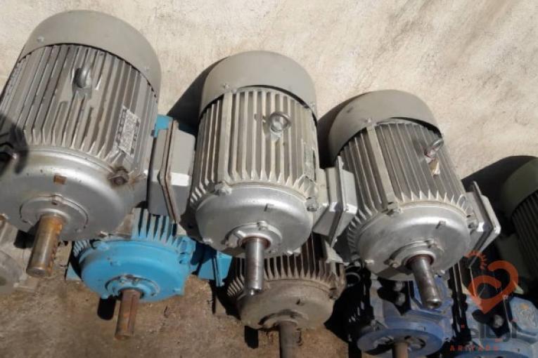 خرید و فروش انواع  الکتروموتور نو و کارکرده  الکتروگیربکس های نو و استوک