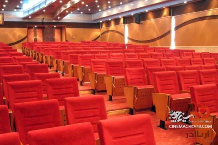 سینما چوب،تولید،فروش و نصب انواع صندلی امفی تئاتر و سینما، تجهیز اتاق کنفرانس،سالن همایش و…