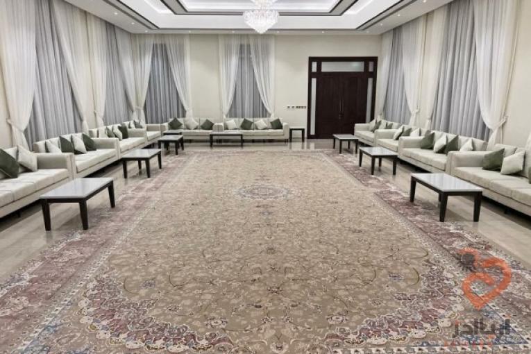 بزرگ و یکپارچه فرش کنید