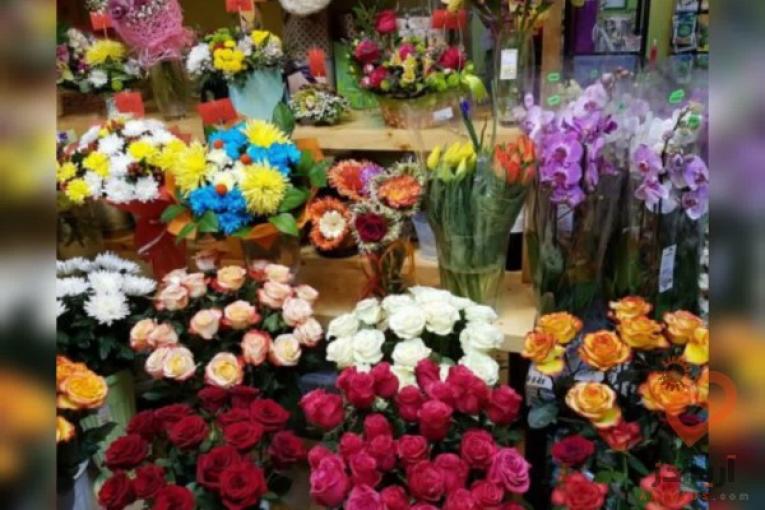 پیش فروش غرفه های 18 متری بازار گل و گیاه (عباس آباد)