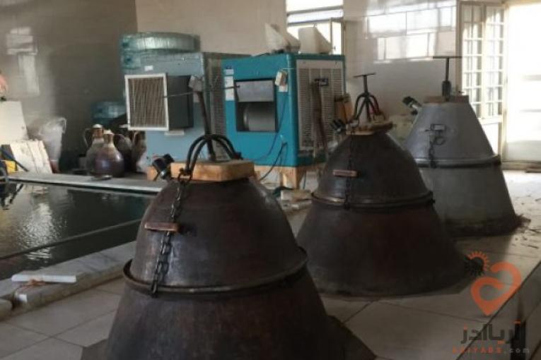 فروش انواع گلاب و عرقیات،گلاب کاشان،نعناع،بیدمشک،کاسنی،رازیانه سنتی