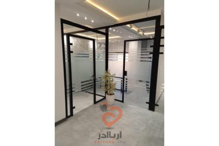 خدمات شیشه و شیشه میرال