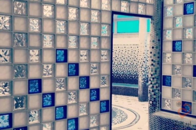 بلوک شیشه ای و موزائیک شیشه ای و تایل شیشه ای